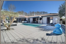 Single-story architect-designed villa of 182 m² for sale, 5 rooms, Soustons (40), 500 m from the lake