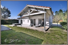 VILLA D'ARCHITECTE DE PLAIN PIED à vendre 6 pièces  (40) DE 135 M² ENTRE FORET ET OCEAN