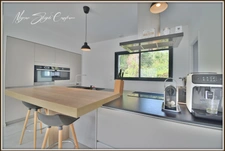 Architect-designed house for sale, 6 rooms (40), 168 m² with independent apartment