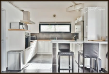 VILLA de plain-pied à vendre 7 pièces SOUSTONS (40) 158 m² environ, proche du lac