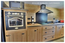 Landes department (40), for sale charming renovated villa of approximately 210 m² in a quiet location.