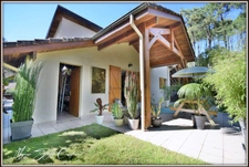 House for sale VILLA 10 rooms SEIGNOSSE (40) Three independent dwellings, calm and green setting.