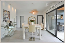 Maison atypique à vendre 5 pièces à ANGRESE(40) quartier calme.