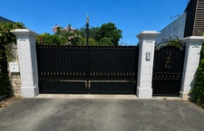 8-room property for sale in Mont-de-Marsan (40), 210 m², close to shops
