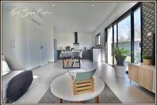 Propriété d'exception à vendre 8 pièces SOUSTONS (40) Villa de 290 m2 Annexe indépendante proche  du lac