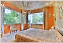 Property for sale 8 rooms MIMIZAN (40) with private lake.