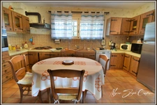 Property for sale 8 rooms MIMIZAN (40) with private lake.