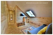 Landes department (40), for sale charming renovated villa of approximately 210 m² in a quiet location.