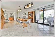 House for sale 5 rooms SOUSTONS (40) 150 m² on one level, in a quiet location.