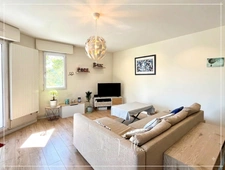 Appartement à vendre 2 pièces 50 m² avec balcon et parking GARE SUD (44000)