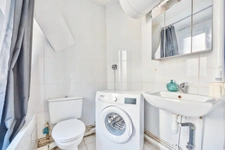 Ideal for investors, pied-à-terre, first-time buyers or student accommodation - Studio 17.88 m² – Paris 17th arrondissement, Ternes / Maillot district –