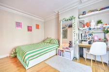 Ideal for investors, pied-à-terre, first-time buyers or student accommodation - Studio 17.88 m² – Paris 17th arrondissement, Ternes / Maillot district –