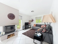Maison familiale T5 de 190 m² avec jardin arboré, vue Salève & Jura COLLONGES SOUS SALEVE (74)