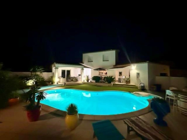 Maison contemporaine T4 de 123m2 avec piscine chauffée – quartier résidentiel calme à vendre SERIGNAN (34)