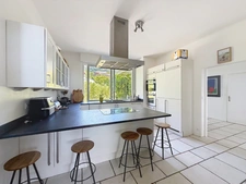 Exceptional 7-room property of 380m2 on the heights of Collonges-sous-Salève – Peaceful location, Jura views, swimming pool and 1000m2 building plot SOUS SALEVE (74)