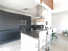 joli T5 Duplex copropriété de standing ANNEMASSE (74)