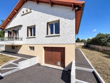 Maison 155 m²  T5 avec deux studios indépendants – GAILLARD (74)