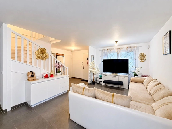 Maison à vendre 5 pièces MONTAGNY LES LANCHES (74)