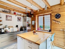 chalet rénové avec vue panoramique, mazot, sauna et fort potentiel – Glières-Val-de-Borne (74)