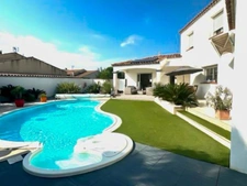 Maison contemporaine T4 de 123m2 avec piscine chauffée – quartier résidentiel calme à vendre SERIGNAN (34)