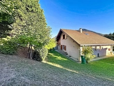 Maison à vendre 4 pièces avec appartement T2 bis à l'étage VIUZ EN SALLAZ (74)