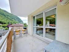 Appartement à vendre 3 pièces ETREMBIERES (74)