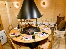 chalet rénové avec vue panoramique, mazot, sauna et fort potentiel – Glières-Val-de-Borne (74)