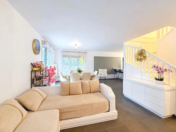 Maison à vendre 5 pièces MONTAGNY LES LANCHES (74)