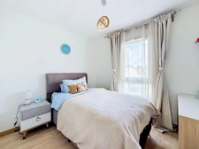 Joli Appartement T4 récent avec balcon, garage double et climatisation – ORNEX (01)
