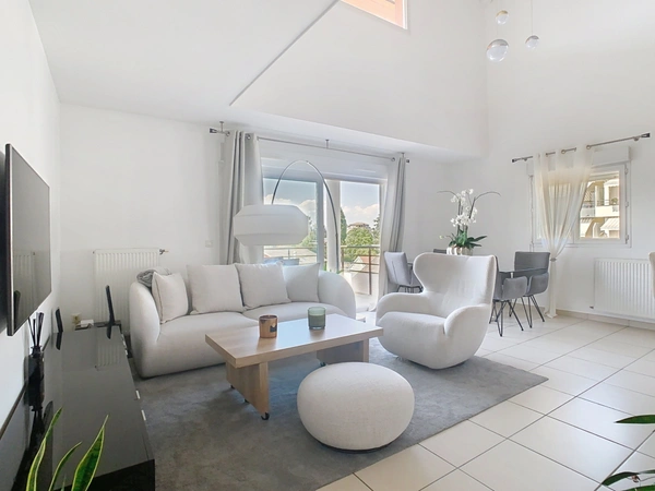 joli T5 Duplex copropriété de standing ANNEMASSE (74)