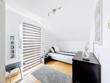 Maison familiale T5 de 190 m² avec jardin arboré, vue Salève & Jura COLLONGES SOUS SALEVE (74)