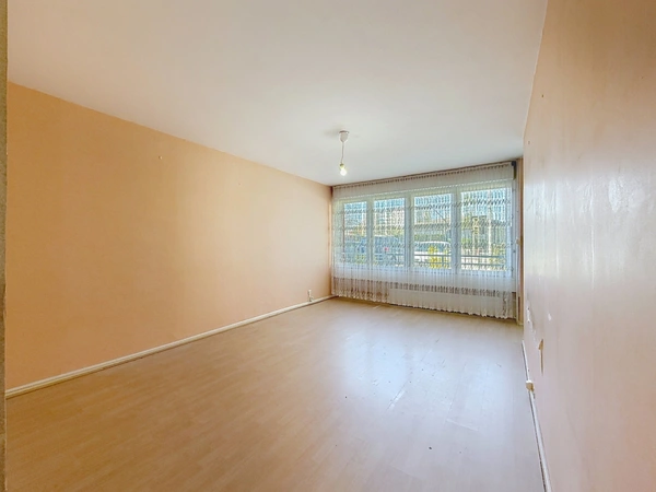 Appartement à vendre 1 pièces ANNEMASSE (74)