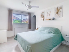 À vendre SPLENDIDE MAISON MODERNE AVEC PISCINE ET PRESTATIONS HAUT DE GAMME – MONNETIER-MORNEX