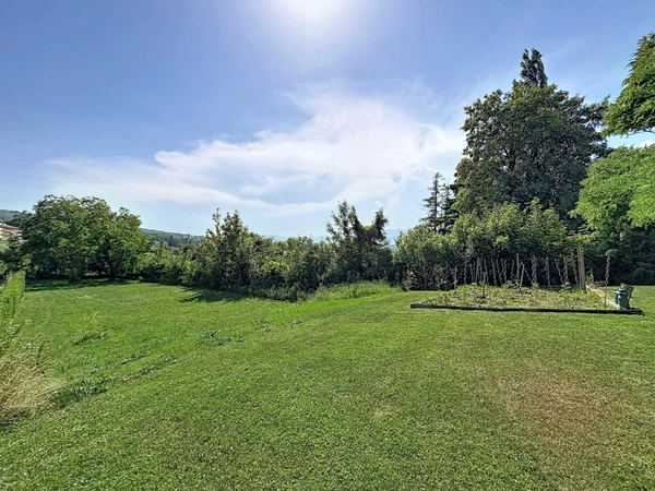 Terrain à construire de 1318m2  COLLONGES SOUS SALEVE (74)