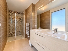 VIUZ-LA-CHIÉSAZ (74) – APPARTEMENT T4 DE 100 M² – DERNIER ÉTAGE – TERRASSE DE 33 M²