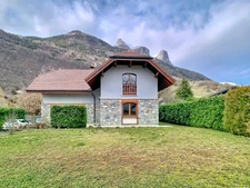 Maison 193 m² à Faverges - Terrain 964 m² - possibilité 2 logements  (74)