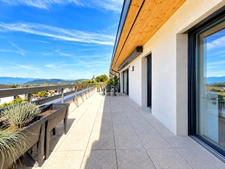 VIUZ-LA-CHIÉSAZ (74) – APPARTEMENT T4 DE 100 M² – DERNIER ÉTAGE – TERRASSE DE 33 M²