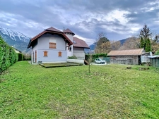 Maison 193 m² à Faverges - Terrain 964 m² - possibilité 2 logements  (74)