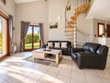 Contamine-sur-Arve (74) – Maison familiale de 159 m² avec jardin de 1 100 m²