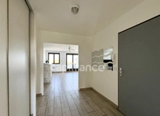 ANNECY CRAN-GEVRIER T3/4 avec balcon et garage