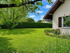 Maison individuelle à louer 5 pièces - jardin - SCIEZ (74)