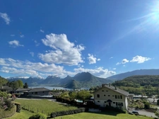 Talloires (74) – T2 bis meublé de 42 m² en triplex, deux balcons vue lac