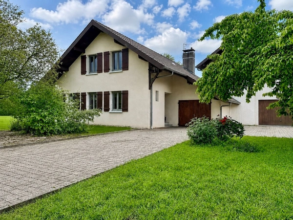 Maison individuelle à louer 5 pièces - jardin - SCIEZ (74)