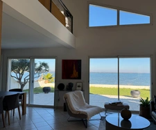 Maison à vendre maison 5 pièces  en première ligne avec piscine PEROLS (34)