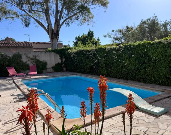 Maison à vendre 6 pièces PEROLS (34) avec piscine
