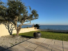 House for sale 5-room house on the front line with swimming pool PEROLS (34)
