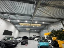 LOCAL COMMERCIAL / ENTREPÔT / GARAGE AVEC BUREAUX À LOUER / SECTEUR TOURS NORD 37 