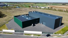 Beau Bâtiment industriel récent et moderne avec bureaux : clés en main  / 37 