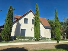 BELLE MAISON FAMILIALE – 160 m² – TERRAIN DE 1 500 m² – SOUS-SOL COMPLET / Ballan-Miré 