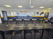 LOCAL COMMERCIAL MODERNE ET CLES EN MAIN (37)